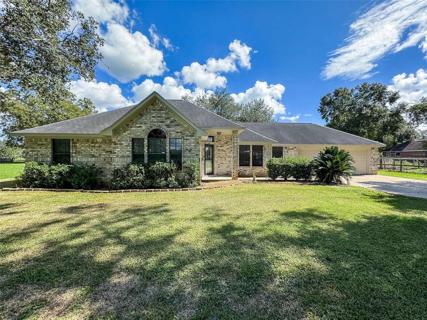Real estate property located at 437 Mill Road, Brazoria, BAR-X RANCH, Angleton, TX, US