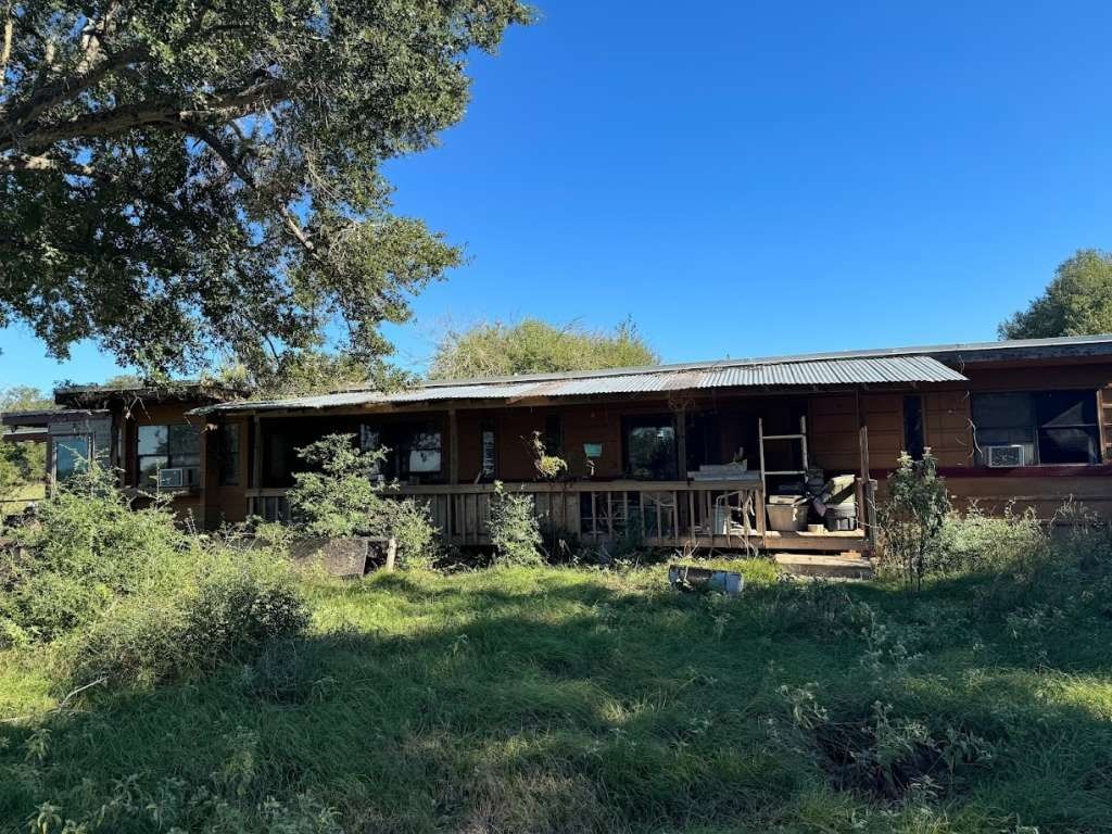 Real estate property located at 1391 Private Road 4032, Lee, Johnson, Dime Box, TX, US