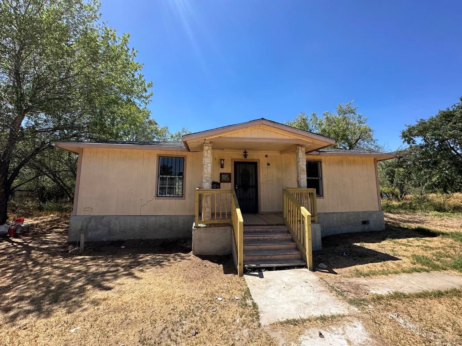 Real estate property located at 10765 State Highway 16, Atascosa, E RITLEDGE, Poteet, TX, US