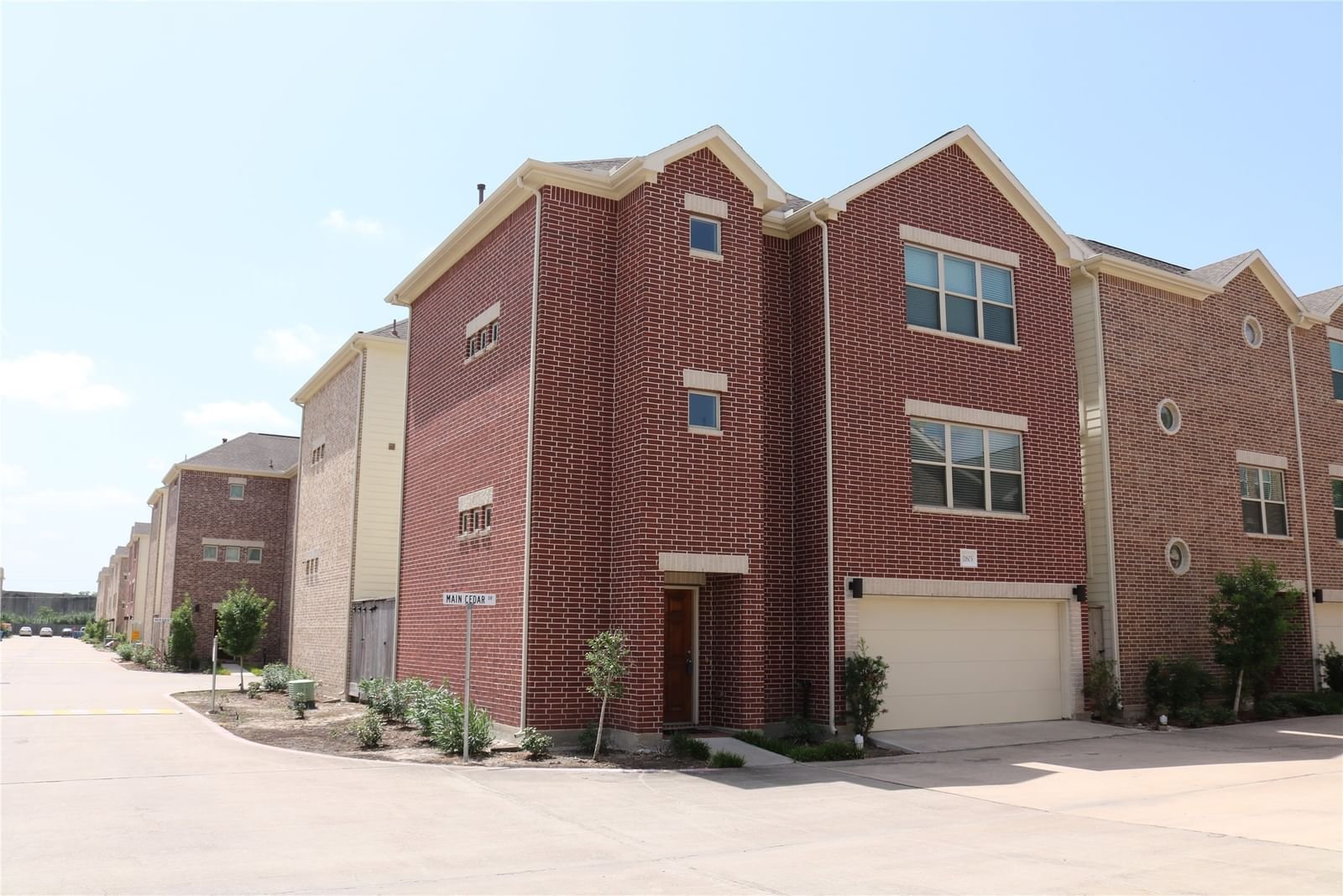 Real estate property located at 11603 Main Cedar Dr, Harris, CONTEMPORARY MAIN PLAZA PAR R/P, Houston, TX, US
