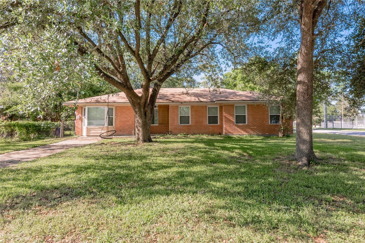 Real estate property located at 1414 23rd, Walker, Pineview, Huntsville, TX, US