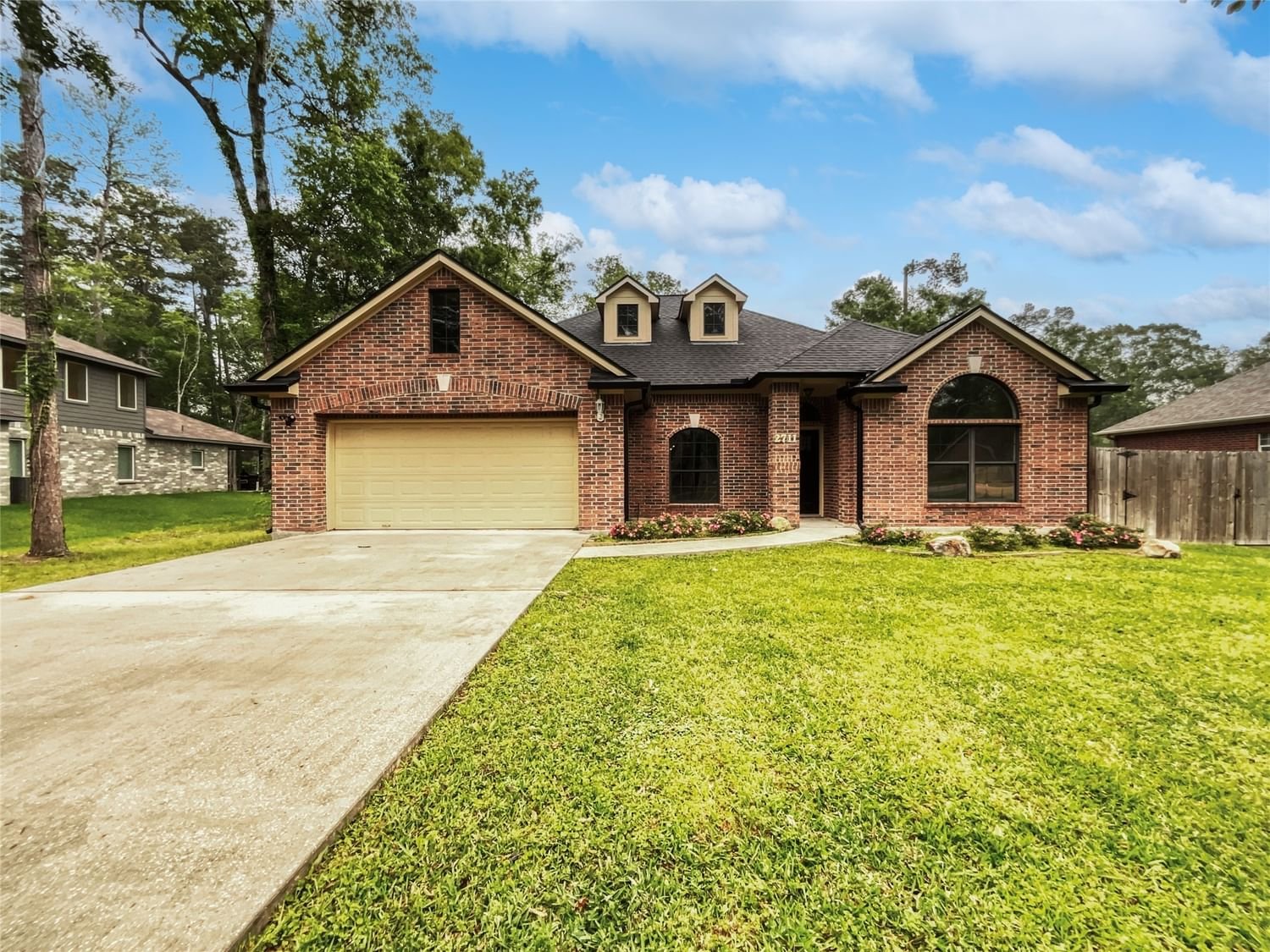Real estate property located at 2711 Catacombs, Montgomery, Roman Forest 02, New Caney, TX, US