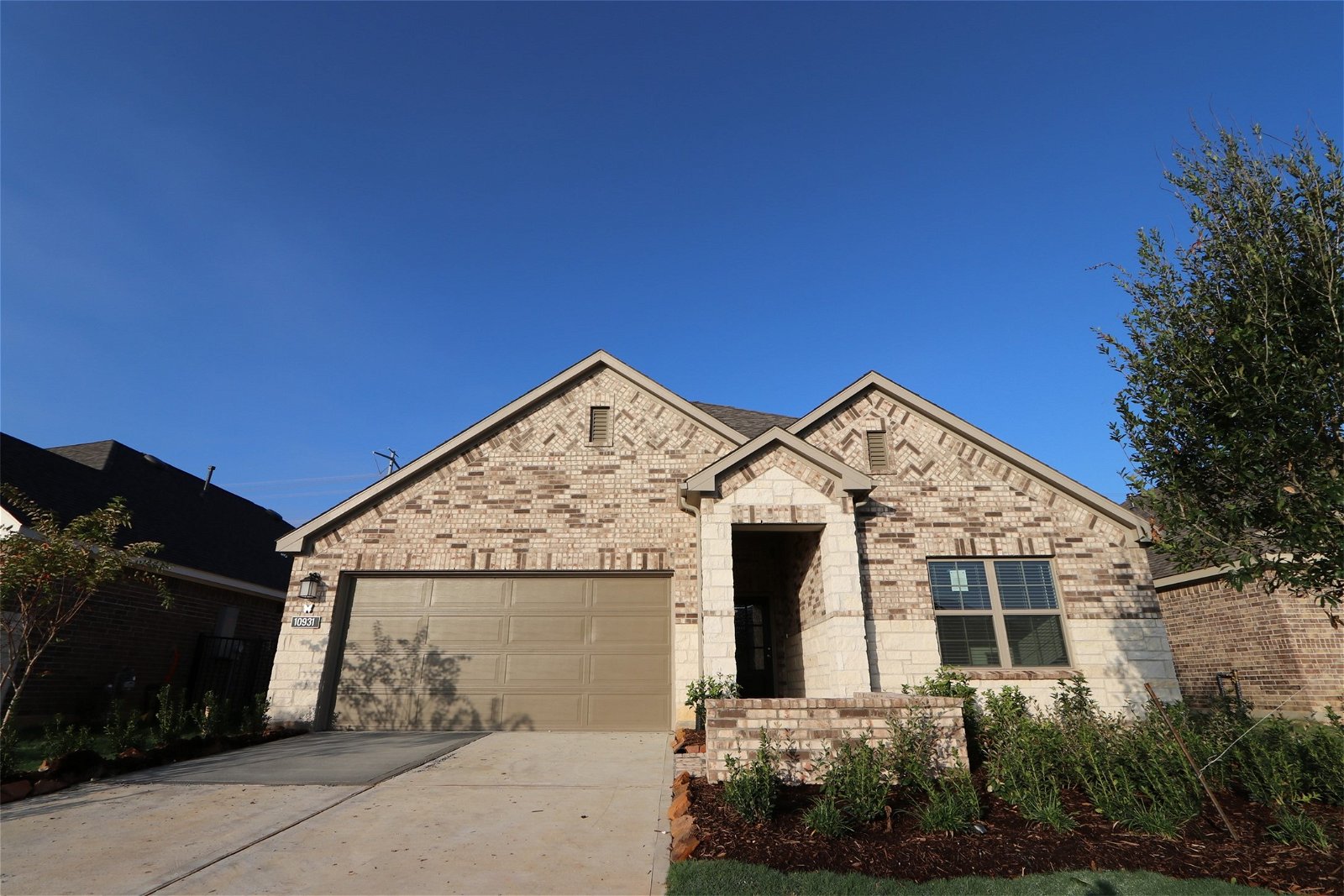 Real estate property located at 10931 Water Hyssop, Harris, Cypress, TX, US