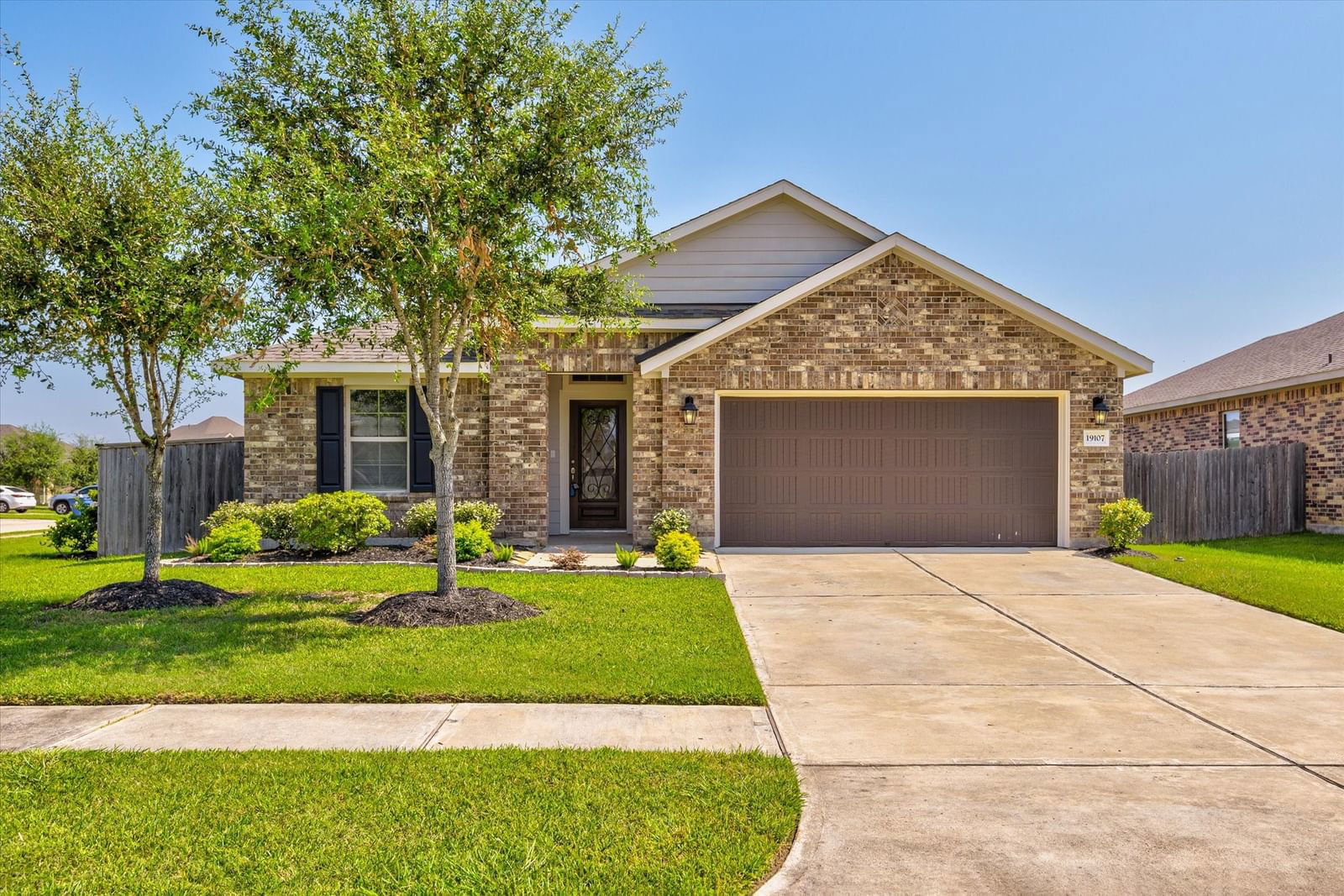 Real estate property located at 19107 Shoreside Terrace, Brazoria, Bluewater Lakes Sec 3, Manvel, TX, US