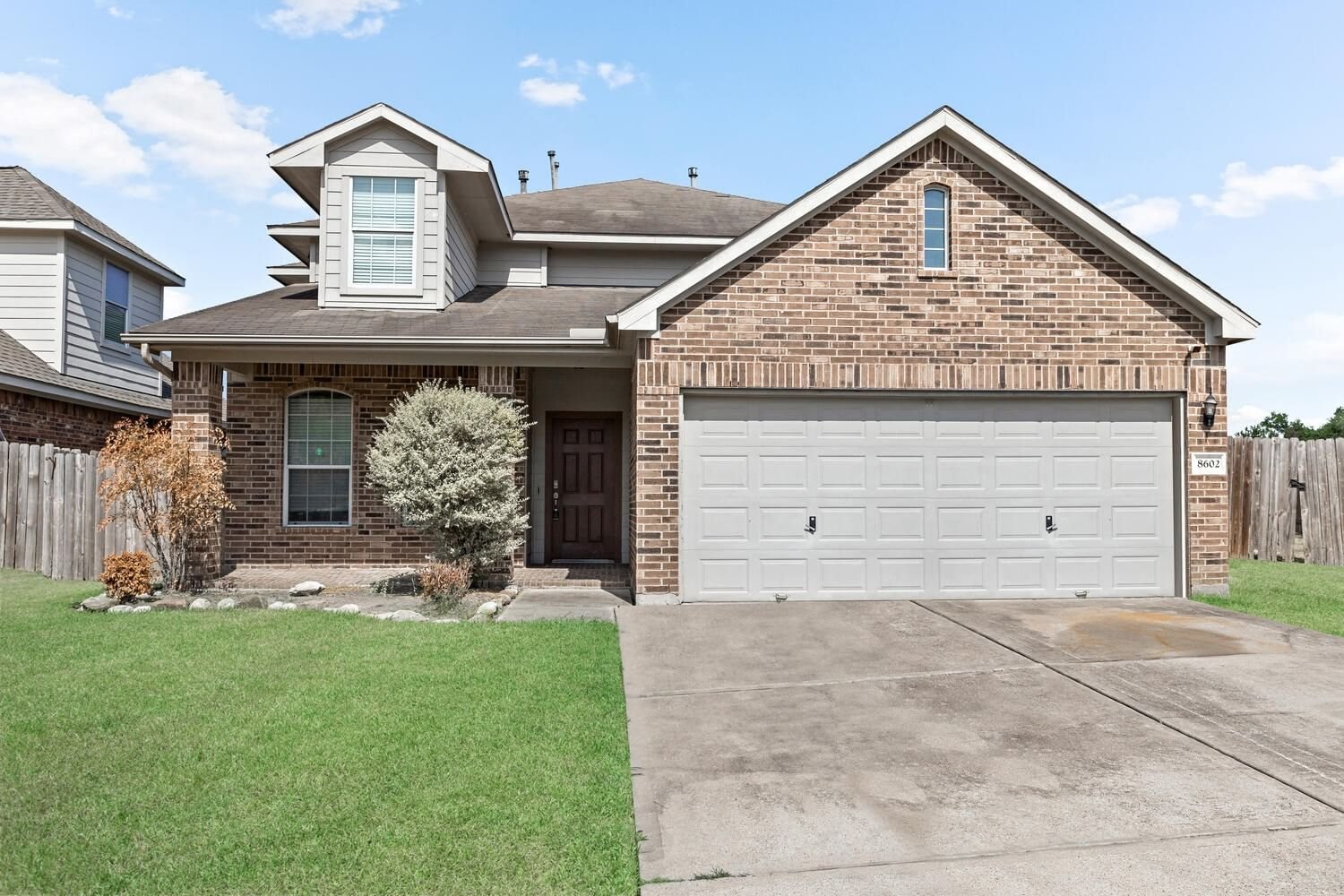 Real estate property located at 8602 Highlands, Harris, Highlands Xing, Highlands, TX, US