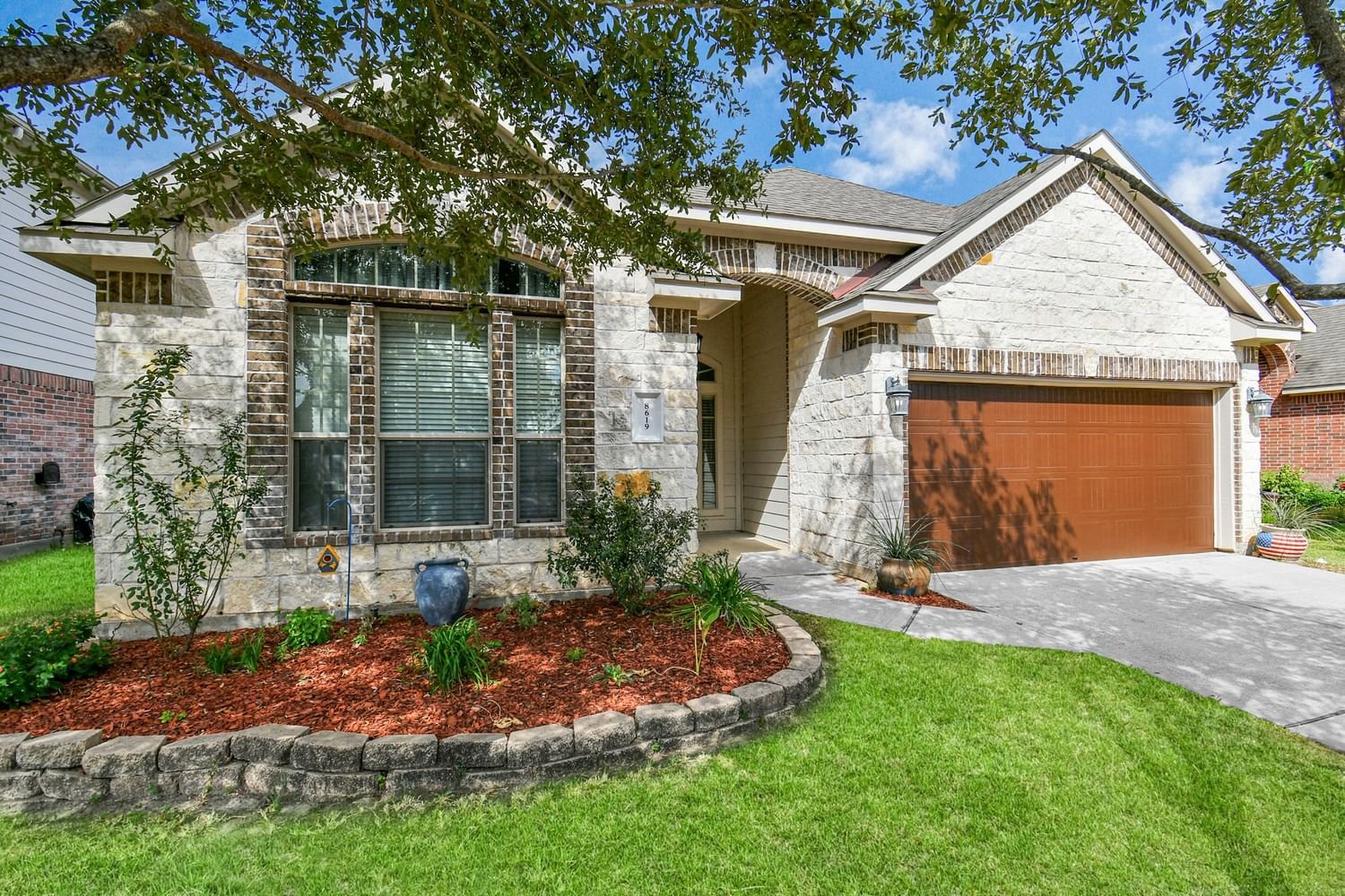 Real estate property located at 8619 Debbie Terrace, Harris, Cypress, TX, US