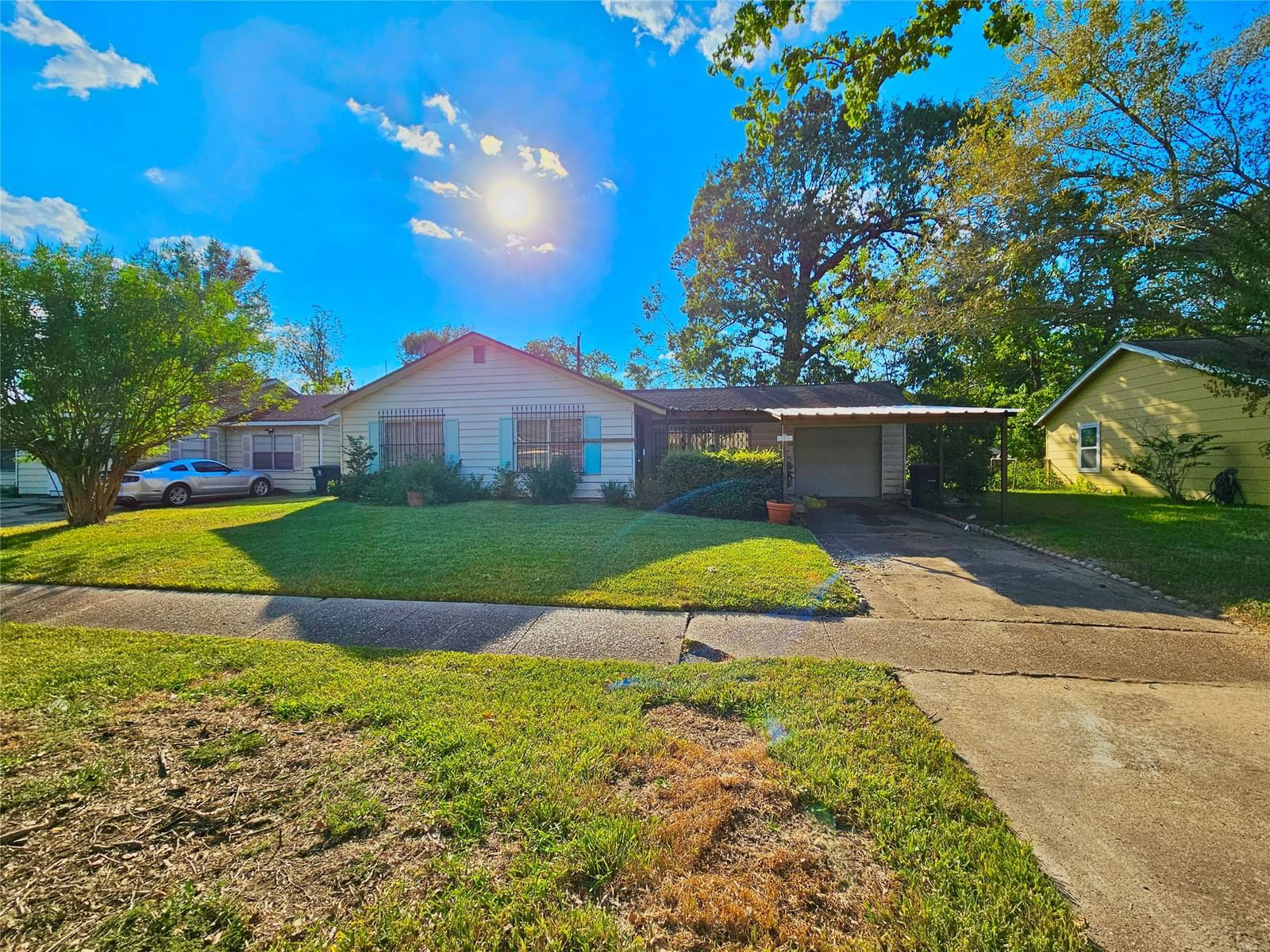 Real estate property located at 1933 Ridgemore, Harris, Ridgecrest Sec 01, Houston, TX, US