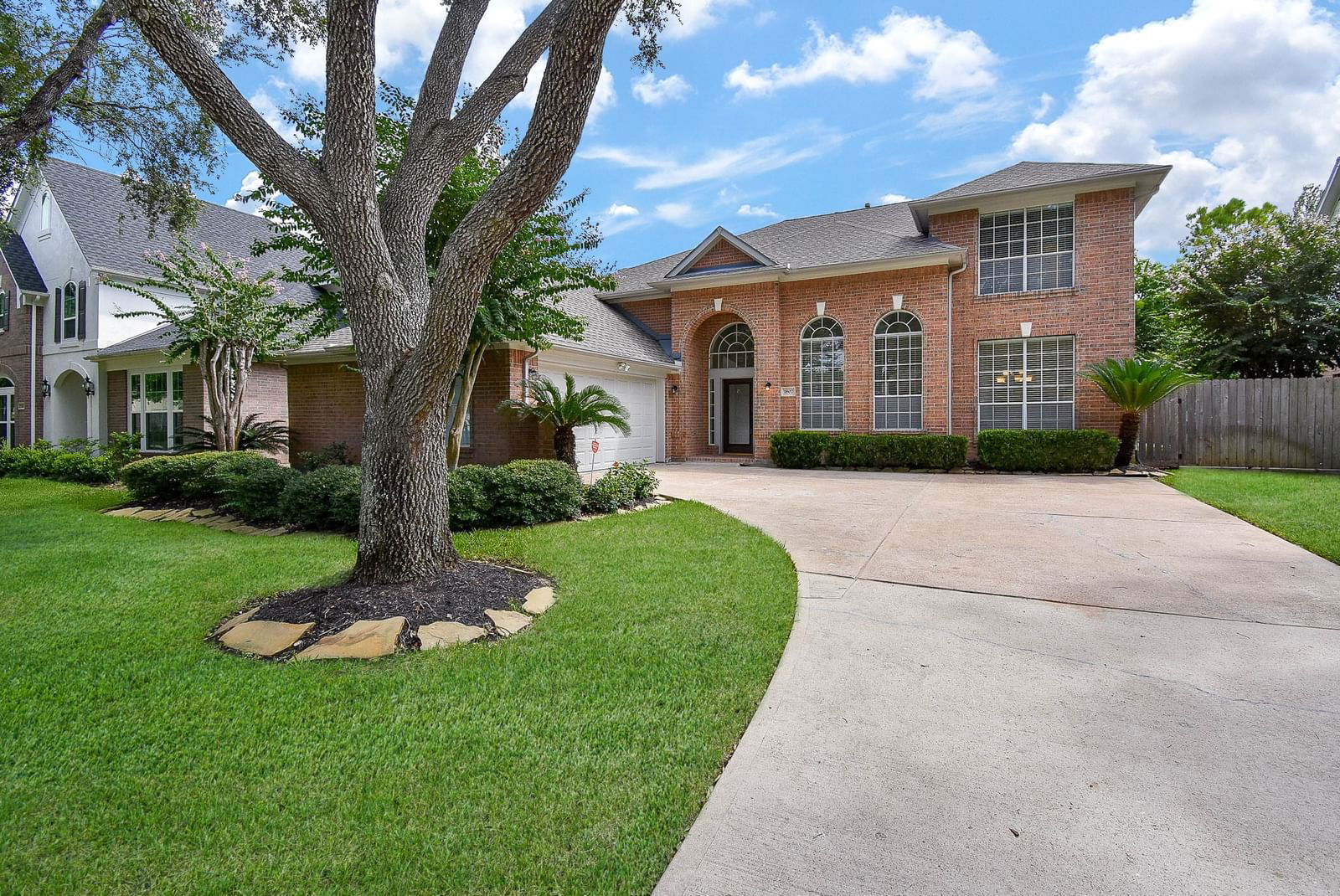 Real estate property located at 1807 Rustic Hills, Fort Bend, New Territory, Sugar Land, TX, US