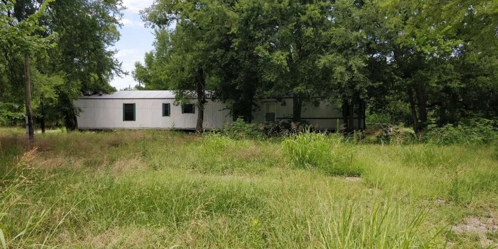 Real estate property located at 300 Austin, Hunt, Orig Town Of Wolfe City, Wolfe City, TX, US