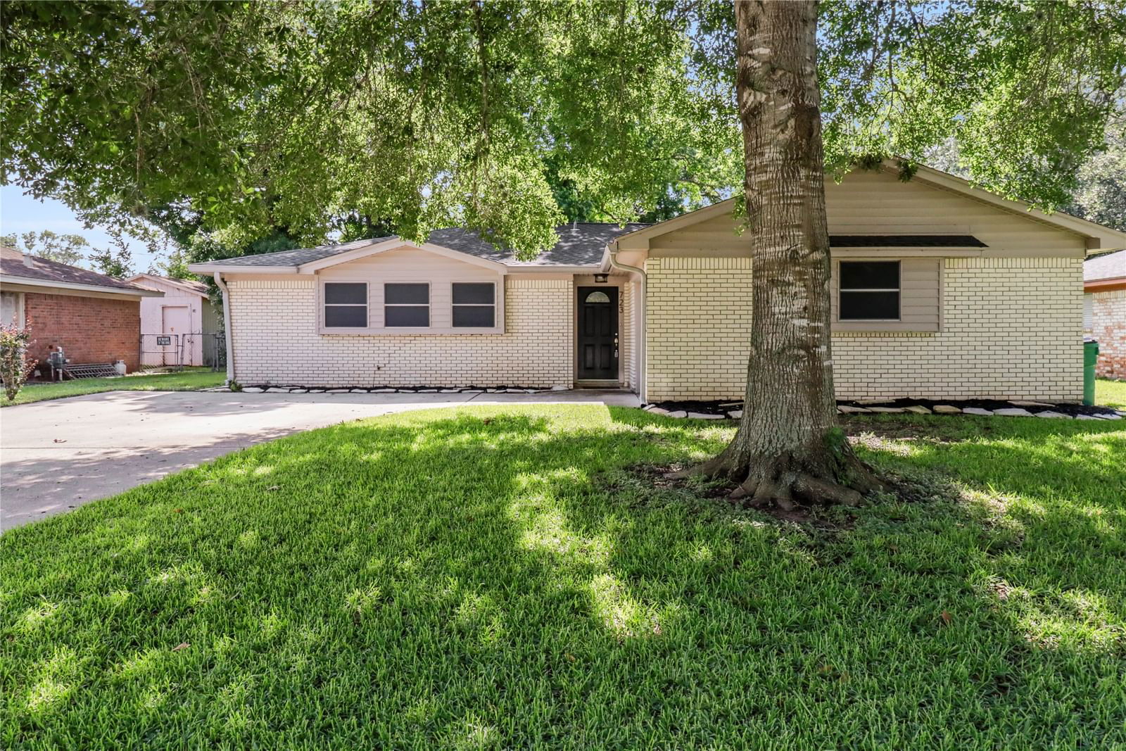 Real estate property located at 723 Hollyhock, Brazoria, Glenwood Bayou, Richwood, TX, US