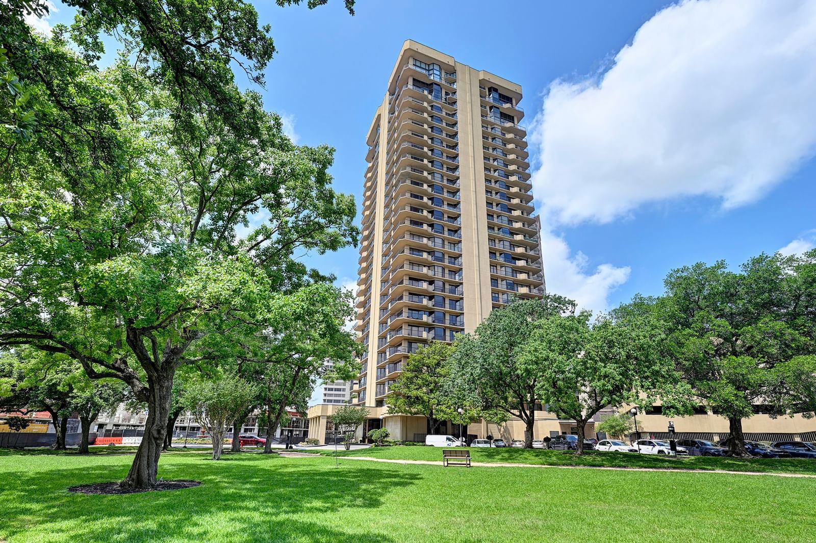 Real estate property located at 3350 Mccue #1401, Harris, Bristol, Houston, TX, US