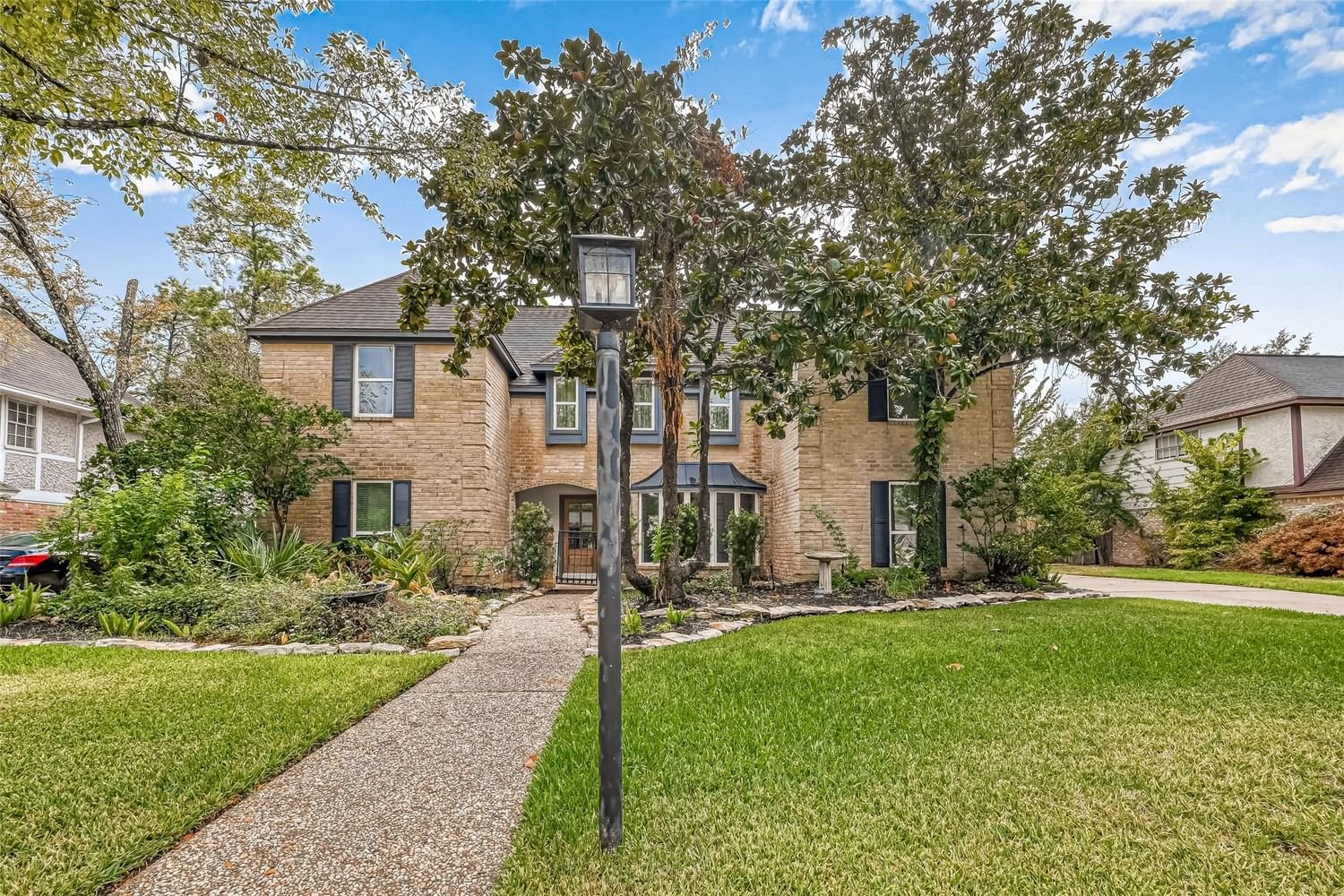Real estate property located at 16311 Cloverwick, Harris, Wimbledon Estates & Racq Cl Se, Spring, TX, US