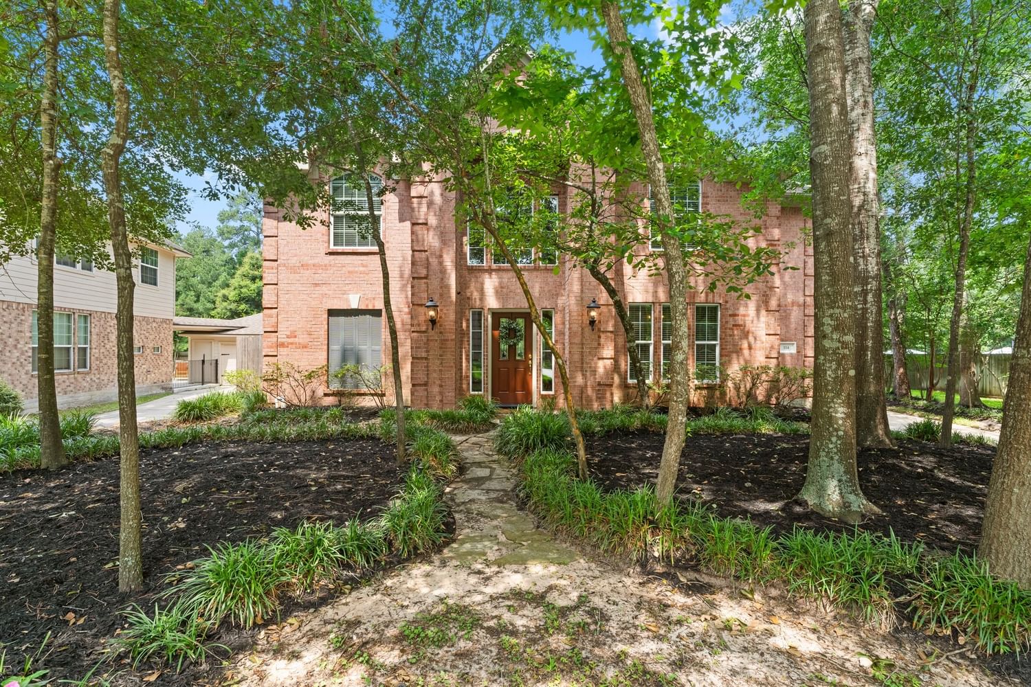 Real estate property located at 114 Elm, Montgomery, Wdlnds Village Alden Br 04, The Woodlands, TX, US