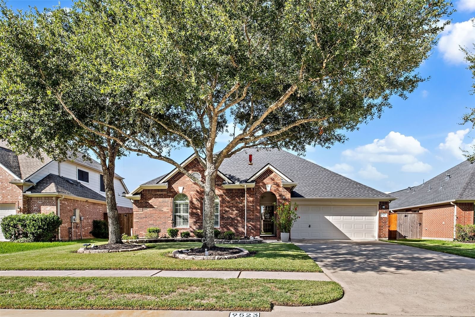 Real estate property located at 9523 Bearden Creek, Harris, Fall Creek, Humble, TX, US
