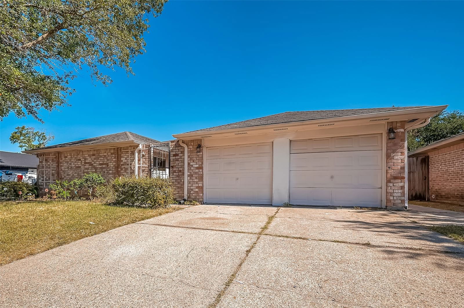 Real estate property located at 1326 Leadenhall, Harris, Sterling Green Sec 03, Channelview, TX, US