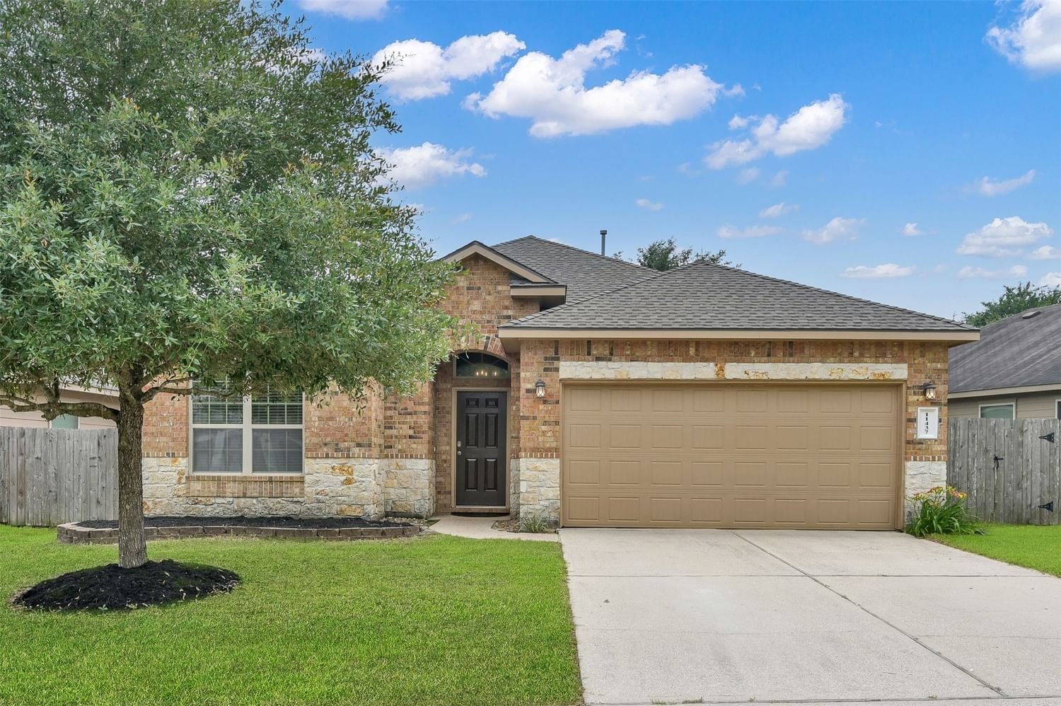 Real estate property located at 11437 Woodmark, Montgomery, Woodmark, Conroe, TX, US