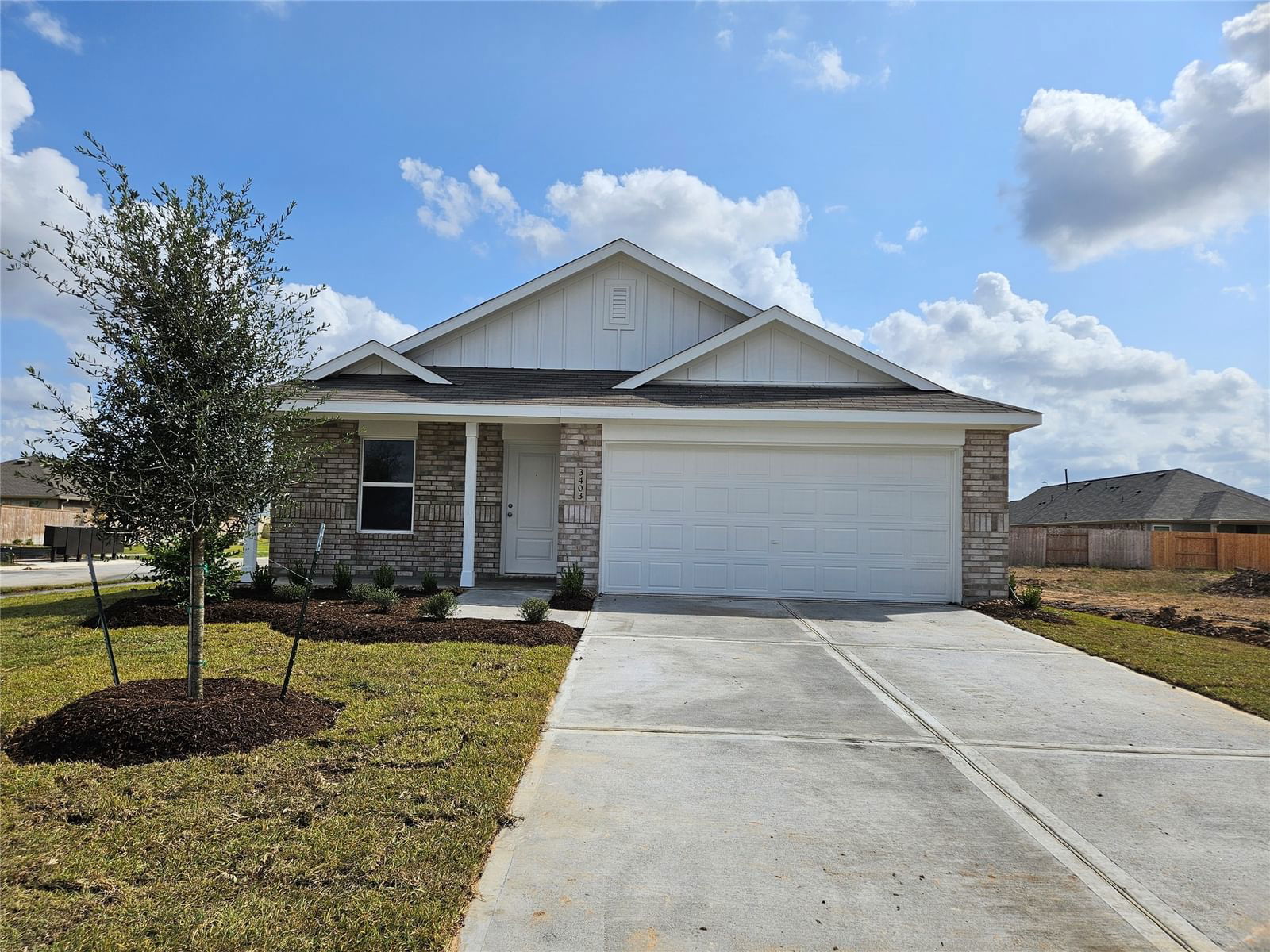 Real estate property located at 1606 Westland, Fort Bend, Miller's Pond, Rosenberg, TX, US