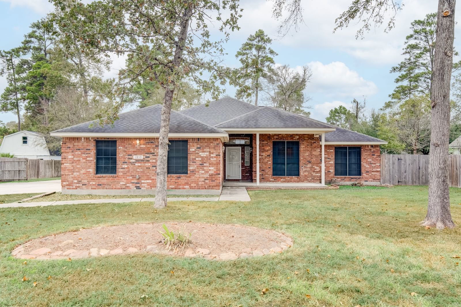 Real estate property located at 7210 Black Forest, Montgomery, Westwood, Magnolia, TX, US