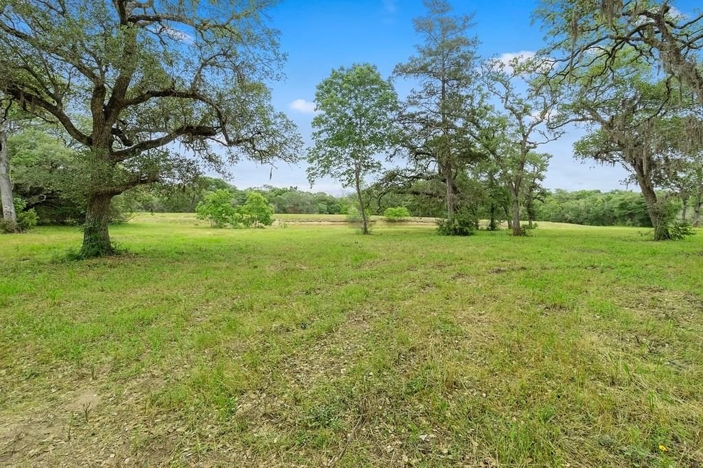 Real estate property located at TBD Yaupon Creek Estates, Colorado, Yaupon Creek Estates, Columbus, TX, US