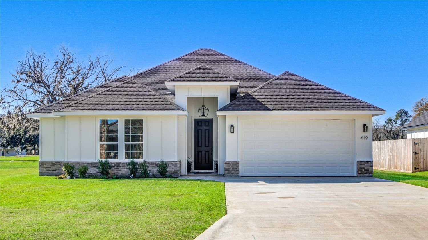 Real estate property located at 419 S Amherst, Brazoria, Columbia Lakes Sec 1-2-3-4-5, West Columbia, TX, US