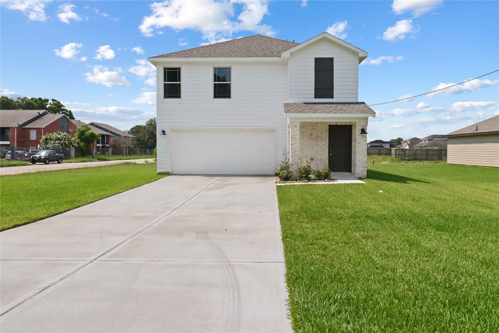 Real estate property located at 2104 Spruce, Matagorda, Oak Manor Villas, Bay City, TX, US