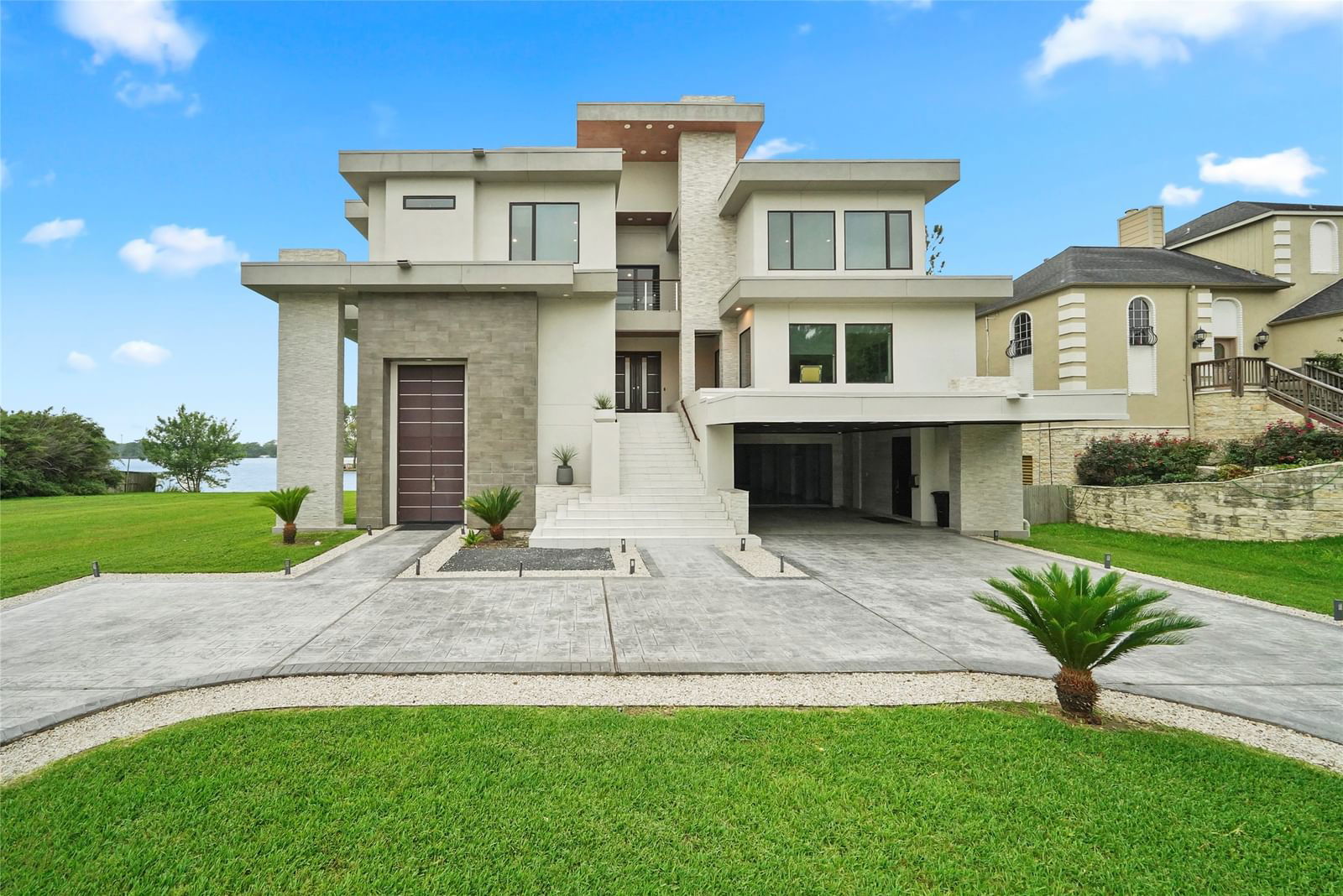 Real estate property located at 18658 Martinique, Harris, Nassau Bay Sec 07, Houston, TX, US