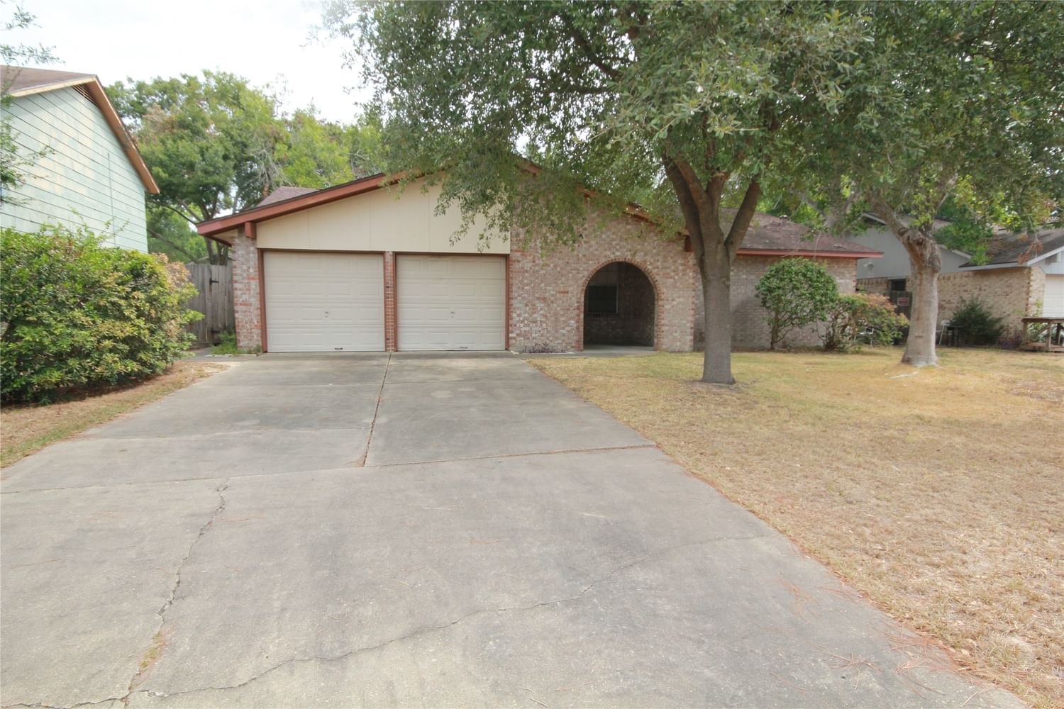 Real estate property located at 2110 Westlake, Harris, Houston, TX, US