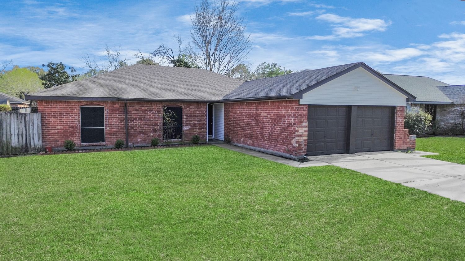 Real estate property located at 1419 Twinning Oaks Ln, Fort Bend, Hunters Glen, Missouri City, TX, US