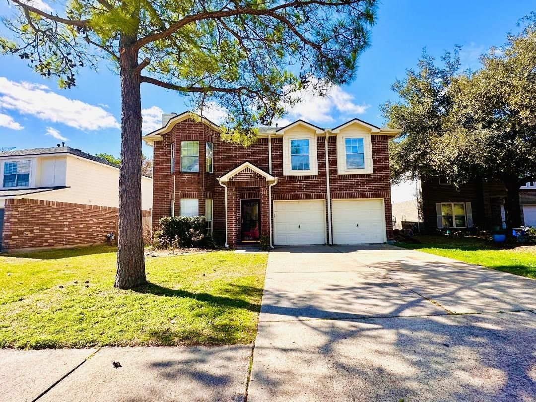 Real estate property located at 10811 Belle Haven, Harris, Fallbrook Greens Sec 01, Houston, TX, US