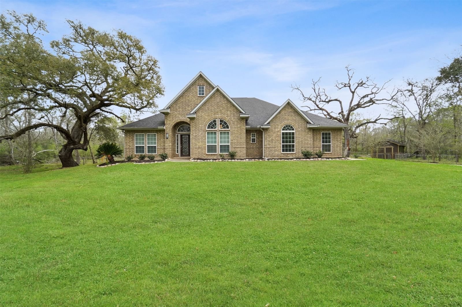 Real estate property located at 1737 County Road 30, Brazoria, Jno Bradley, Angleton, TX, US