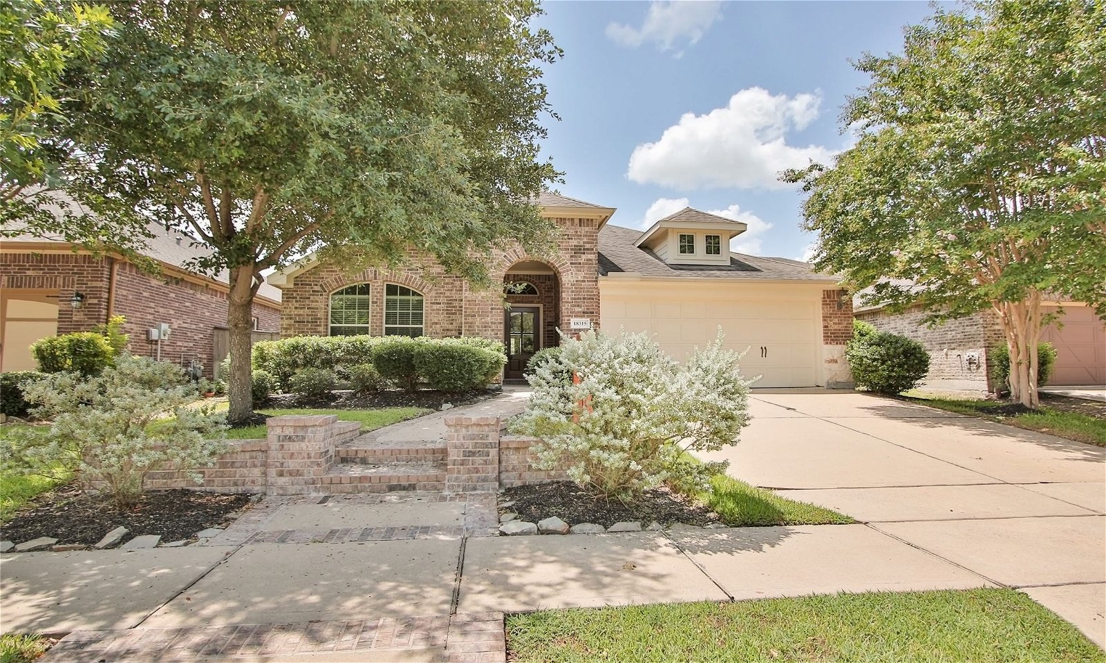 Real estate property located at 18315 Willow Oak Bend, Harris, Cypress, TX, US