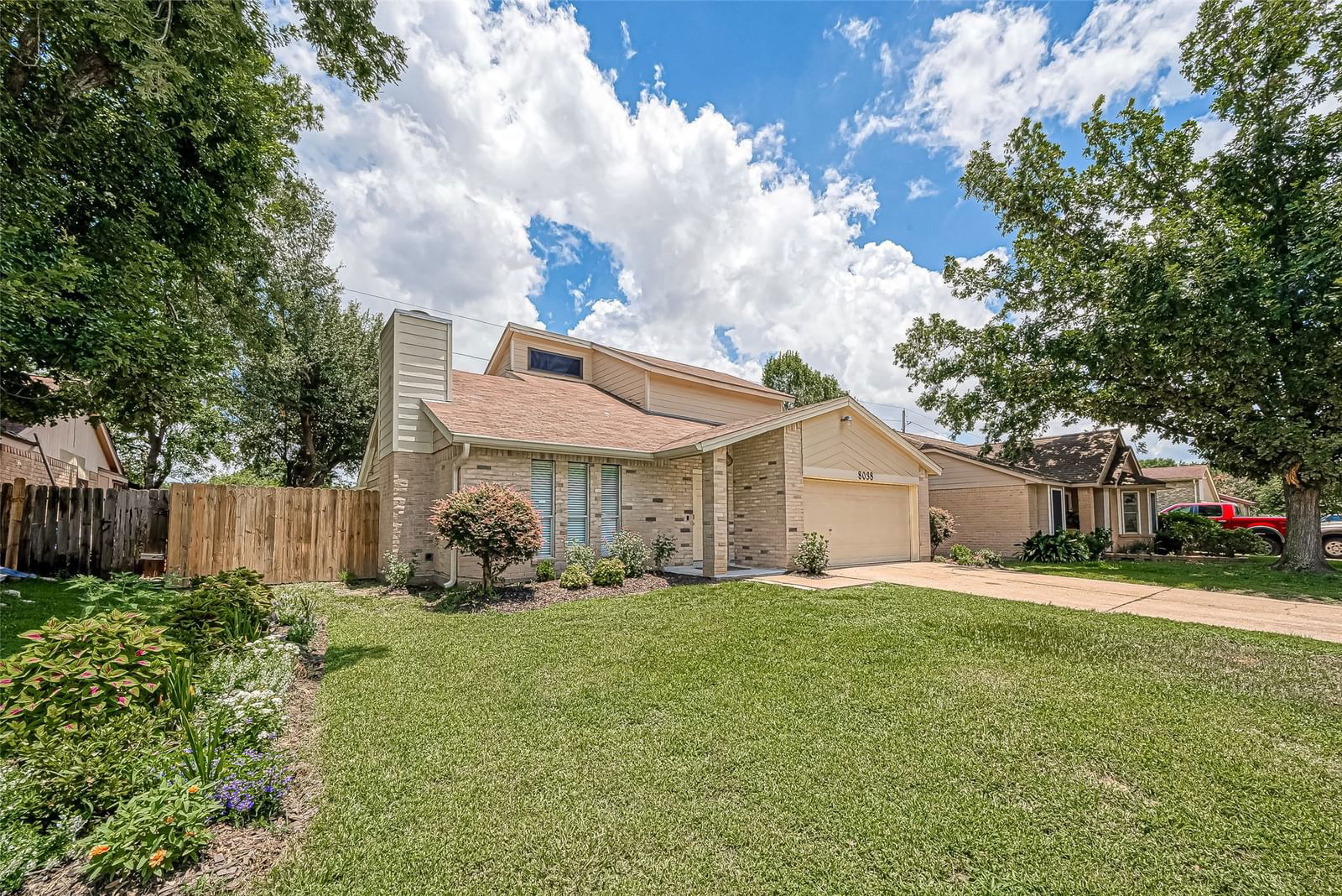 Real estate property located at 8038 Split Pine, Harris, Woodland Trails West Sec 04, Houston, TX, US