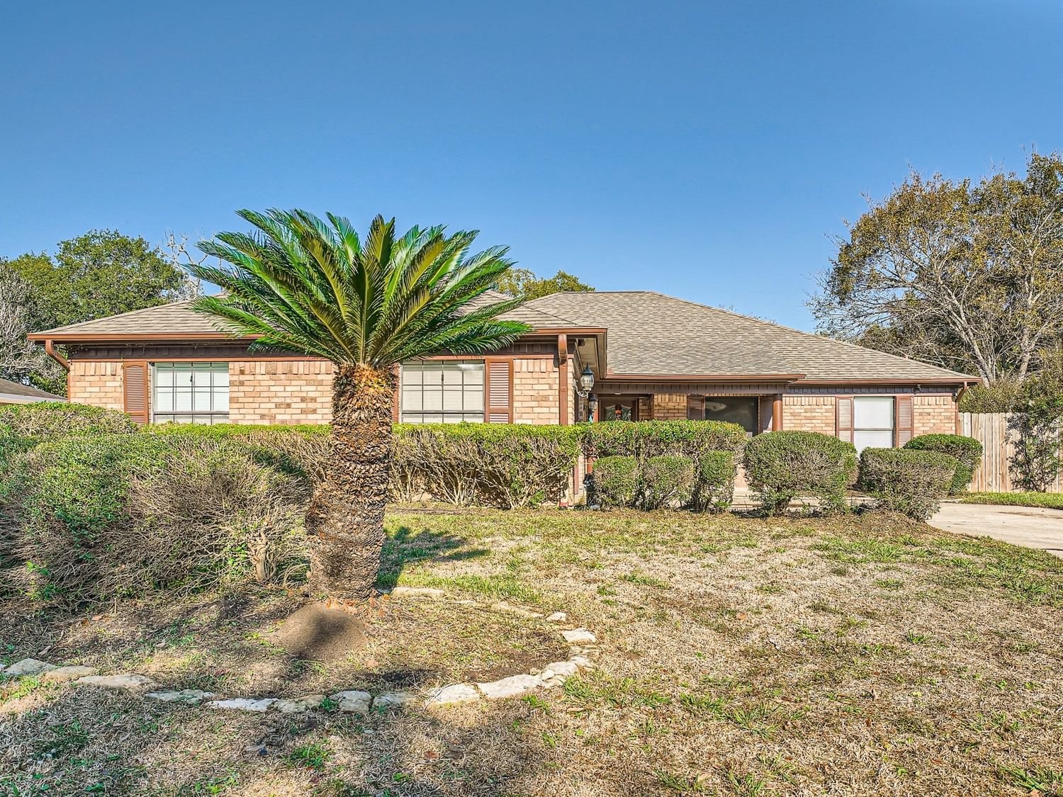 Real estate property located at 5126 Whittier Oaks, Harris, Wedgewood Village Sec 08 U/R, Friendswood, TX, US
