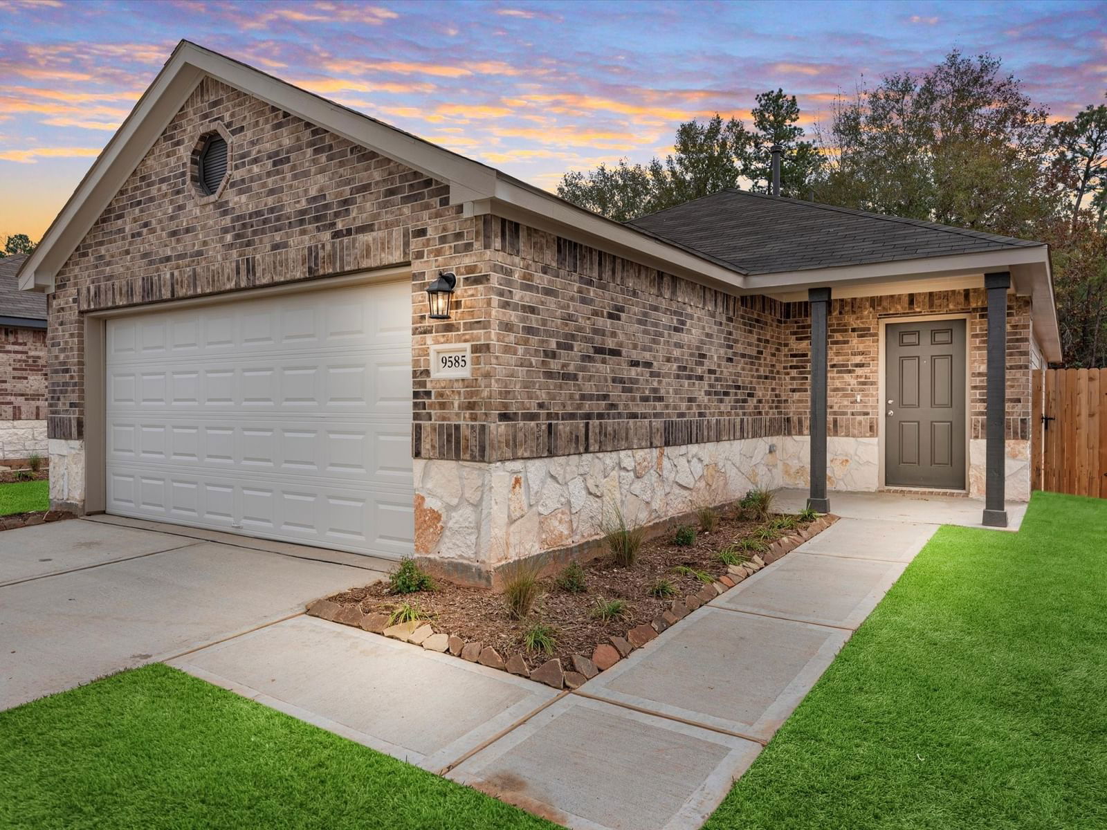 Real estate property located at 9585 Last Maples, Montgomery, Conroe, TX, US