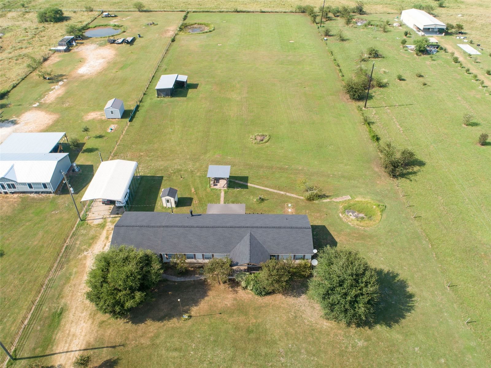 Real estate property located at 37038 Bell Road, Waller, Tuscan Farms Sub, Waller, TX, US