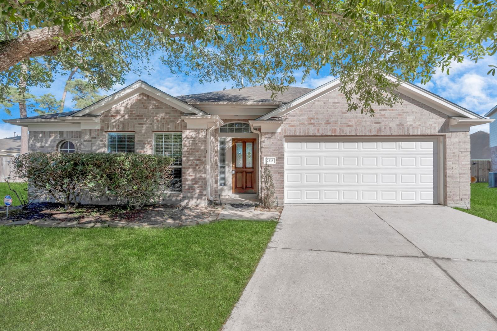 Real estate property located at 17338 Quiet Grove, Harris, Atascocita Forest Sec 19, Humble, TX, US