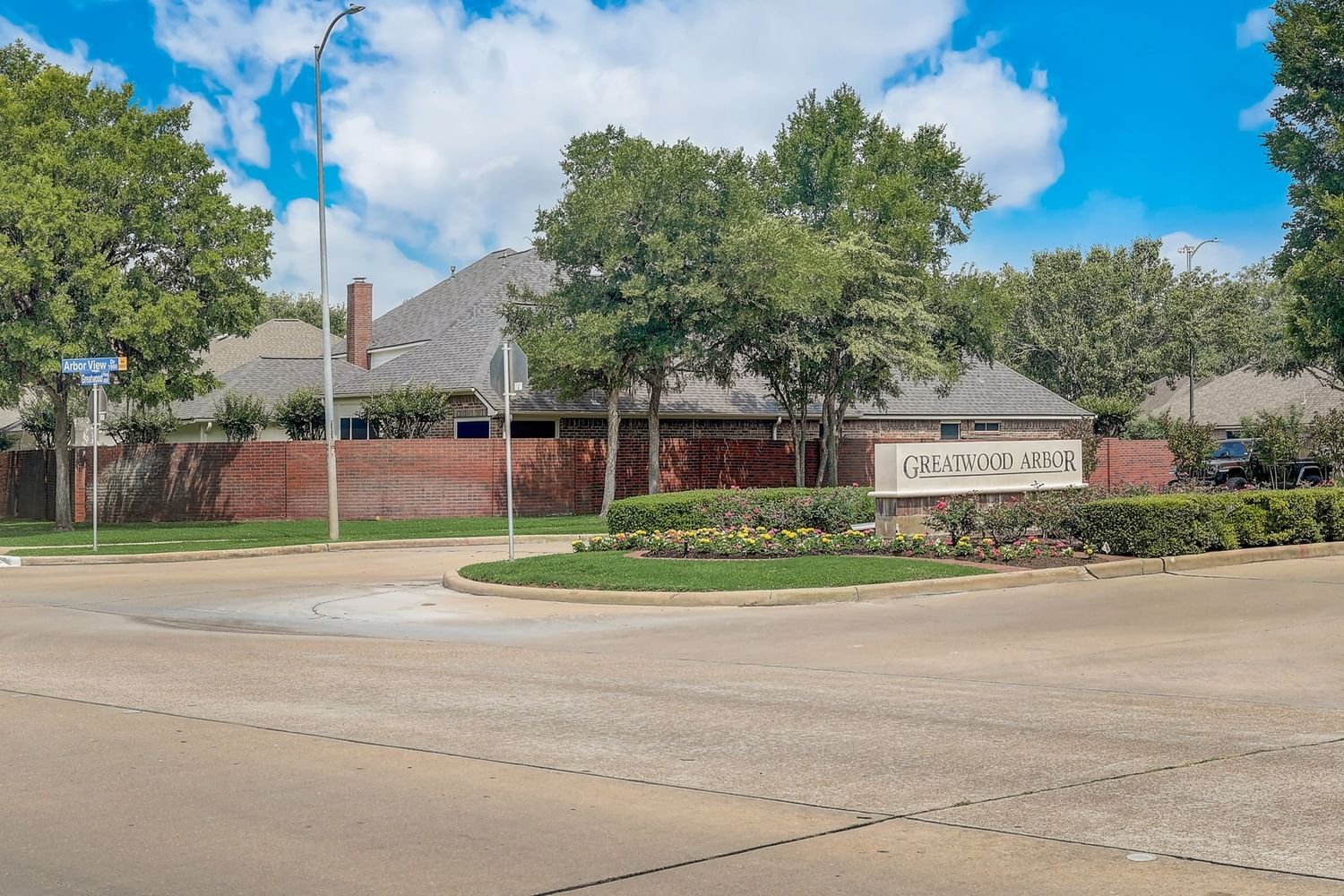 Real estate property located at 7518 Treeline, Fort Bend, Greatwood Arbor, Sugar Land, TX, US