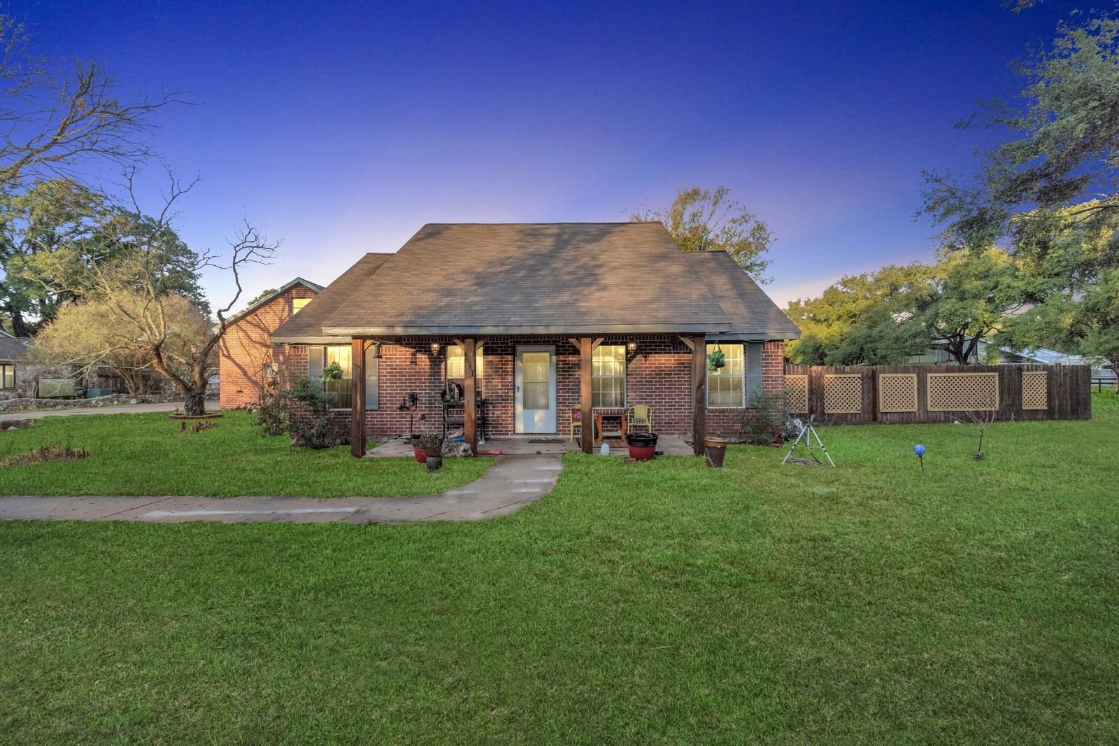 Real estate property located at 611 Kenney, Waller, Brookshire Townsite, Brookshire, TX, US