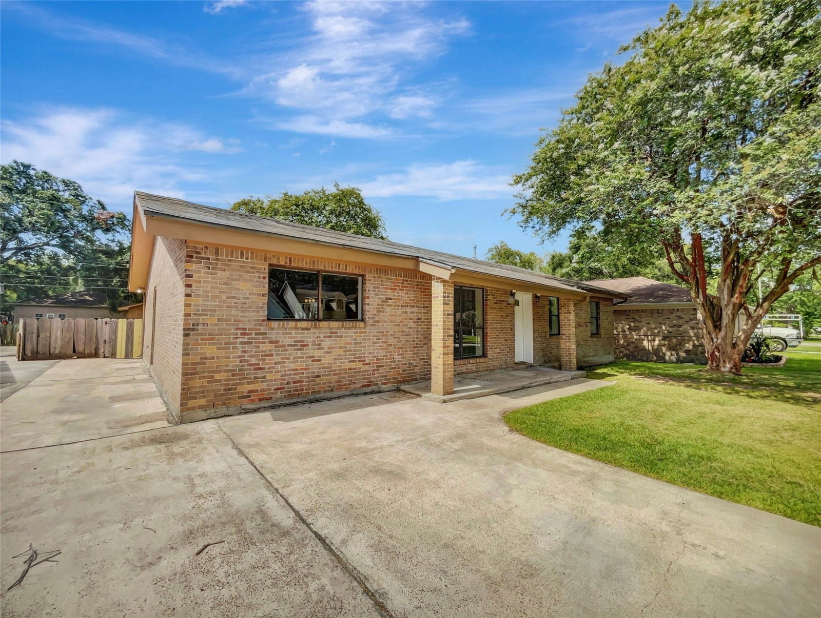 Real estate property located at 12039 12th, Galveston, Santa Fe, TX, US
