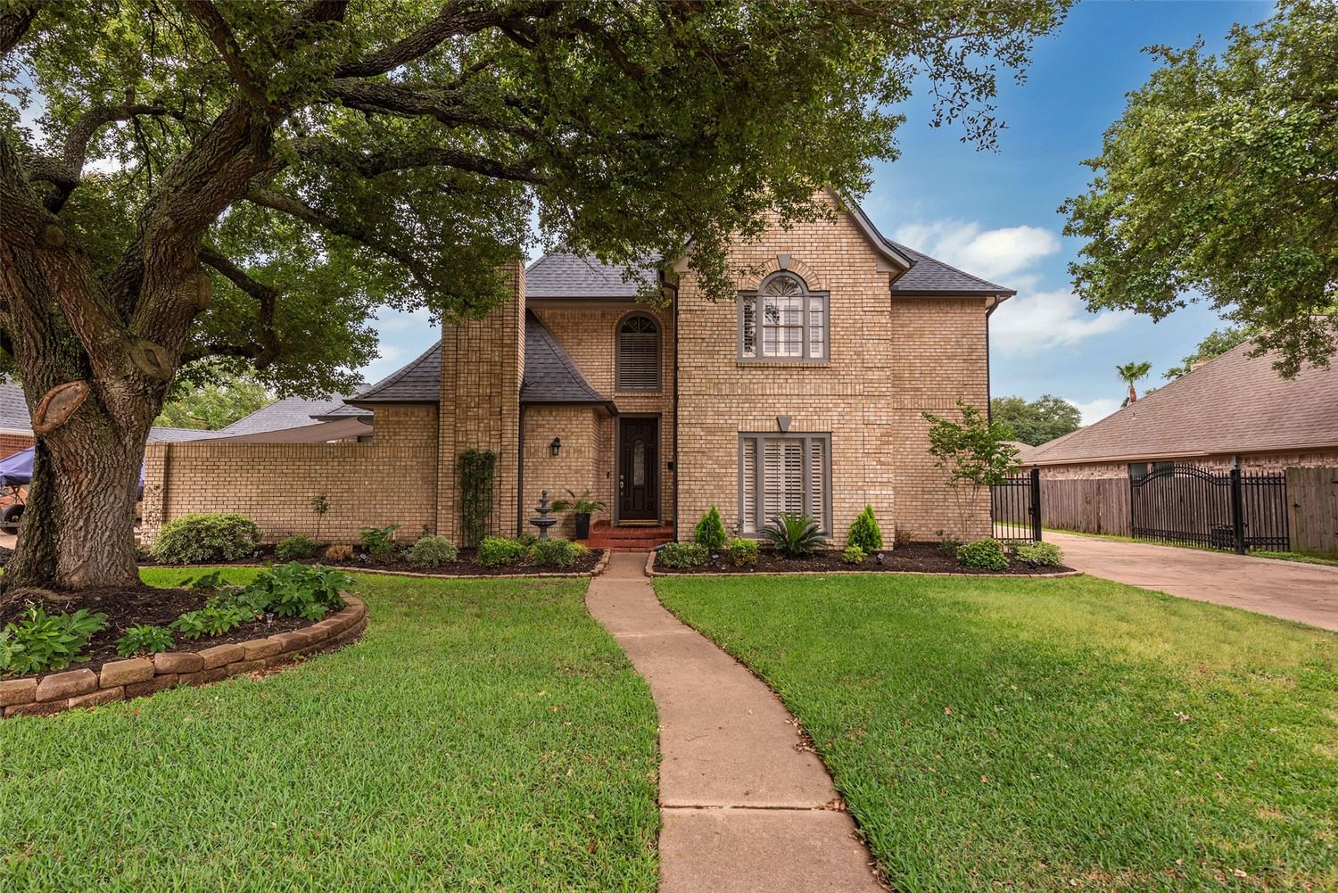 Real estate property located at 2318 Donegal, Harris, Erin Glen Sec 05, Deer Park, TX, US