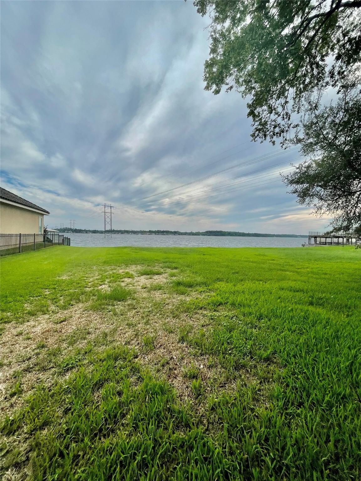 Real estate property located at 300 Club Island, Montgomery, Bentwater 08, Montgomery, TX, US