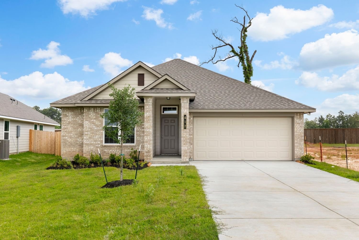 Real estate property located at 412 Shoreview, Montgomery, The Lakes at Crockett Martin, Conroe, TX, US