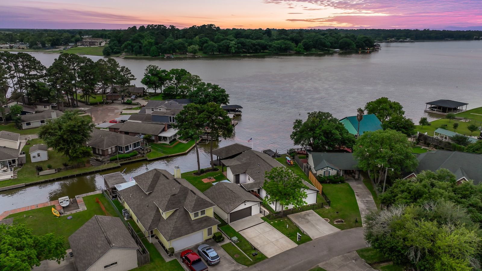 Real estate property located at 13103 Point, Montgomery, Conroe Bay, Willis, TX, US