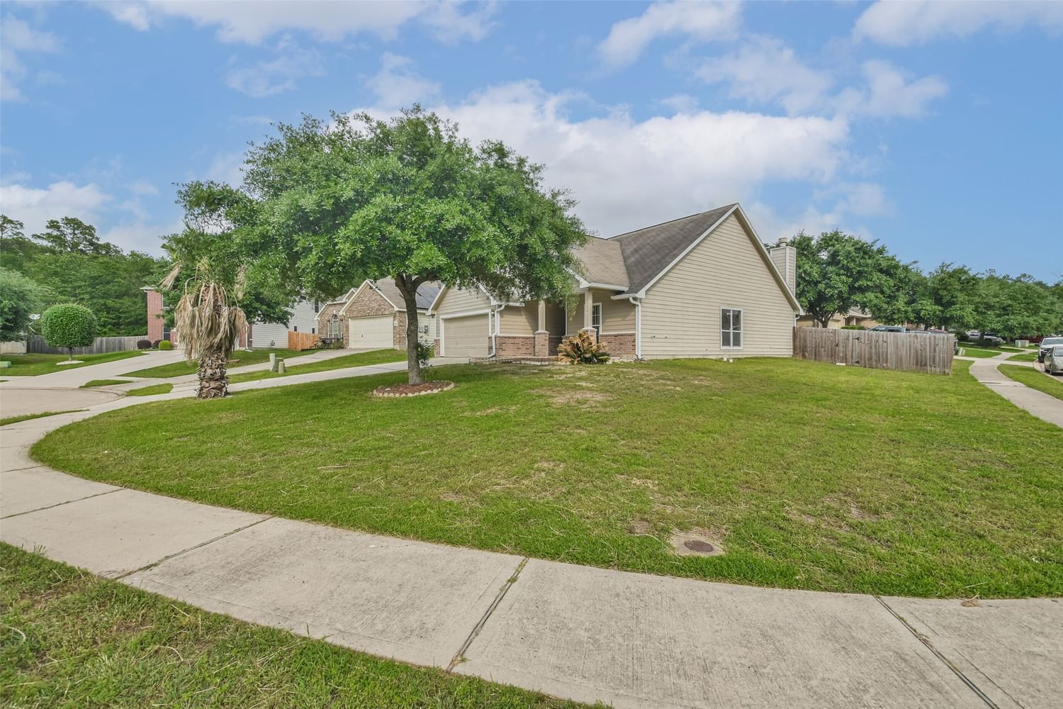 Real estate property located at 1002 Briar Net, Montgomery, Briar Grove 02, Conroe, TX, US