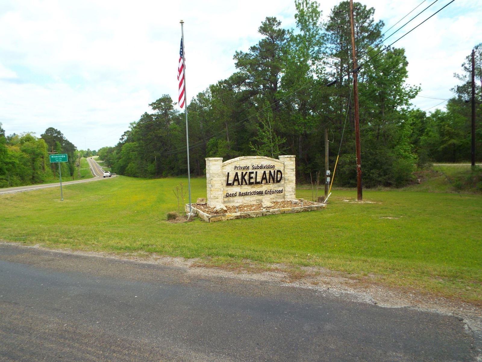 Real estate property located at Lot 34 Dogwood, Walker, Riverside Lakeland - Sec 1, Huntsville, TX, US