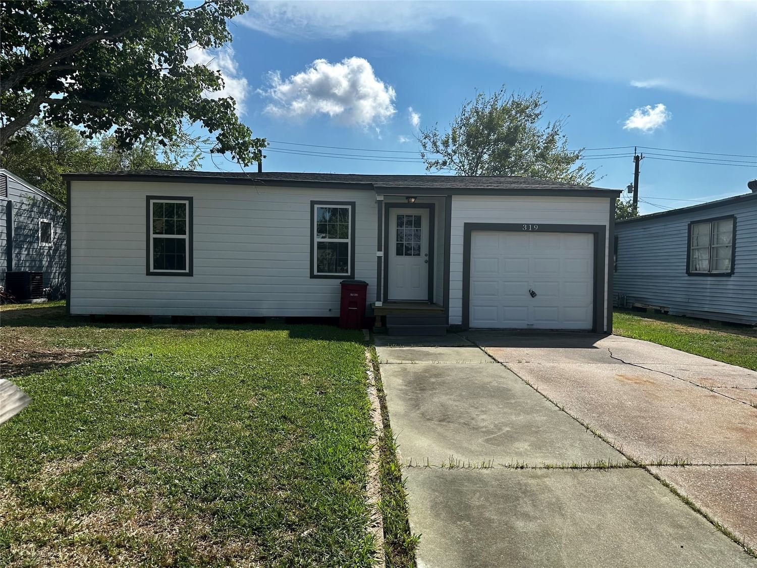 Real estate property located at 319 8 TH, Brazoria, Freeport, TX, US