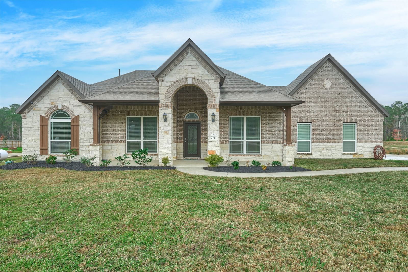 Real estate property located at 9741 Waller, Montgomery, DEER PINES, Conroe, TX, US