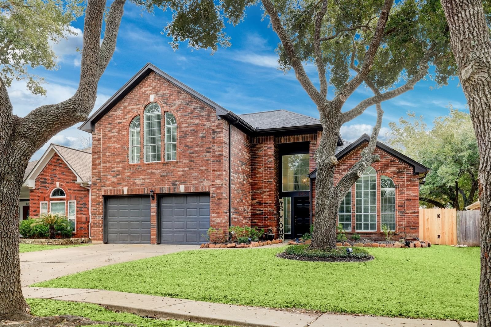 Real estate property located at 123 Selkirk Dr, Fort Bend, High Meadows, Sugar Land, TX, US