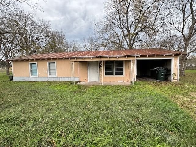 Real estate property located at 109 Gilbert, Lavaca, NA, Hallettsville, TX, US