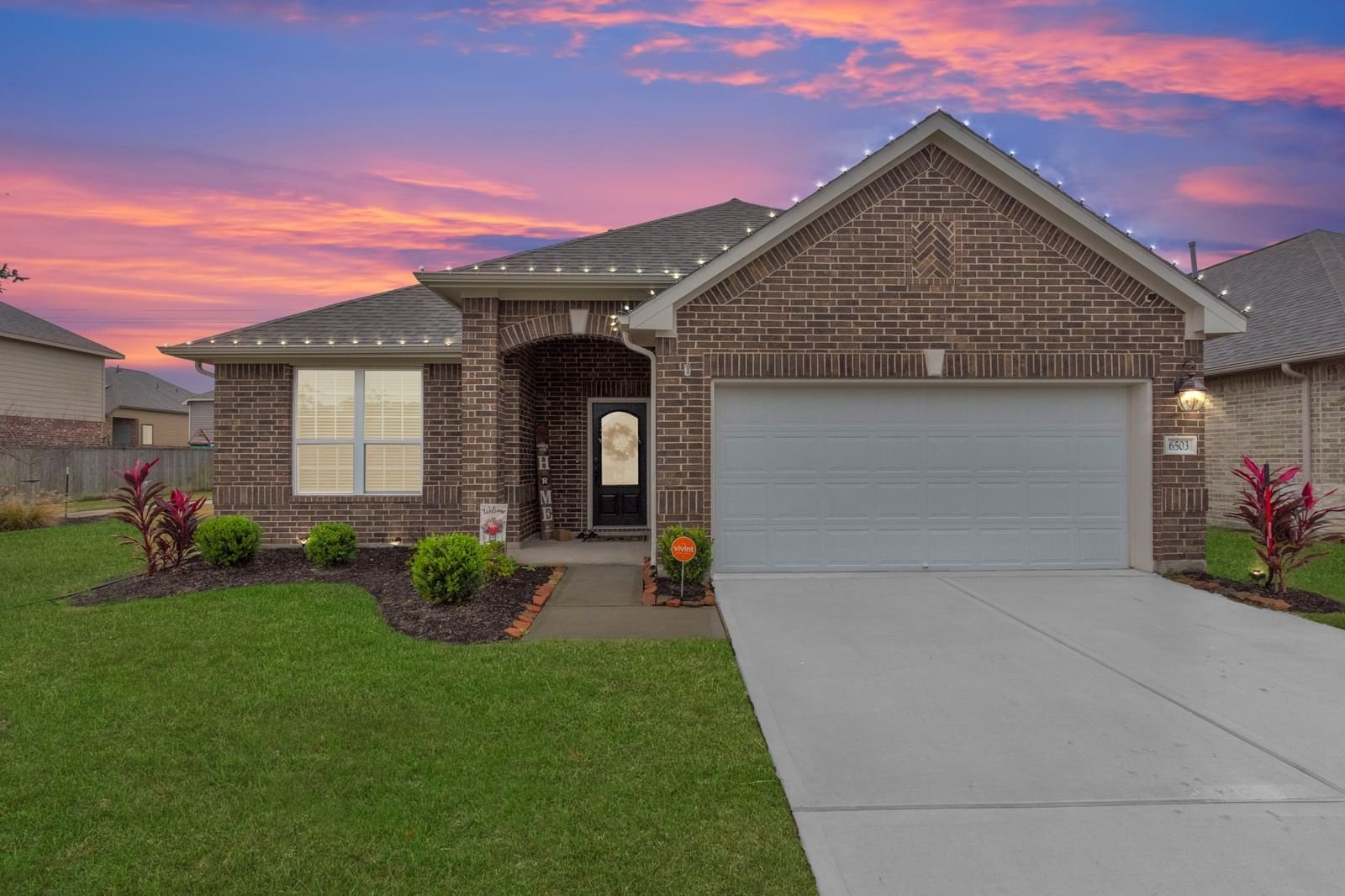 Real estate property located at 6503 Hidden Dunes, Harris, Hunters Crk, Baytown, TX, US